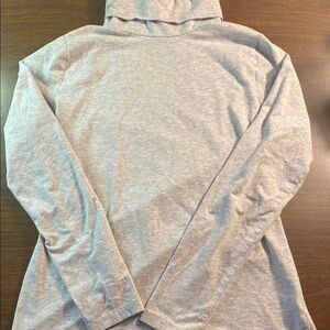 Time and Tru Heather Gray turtleneck